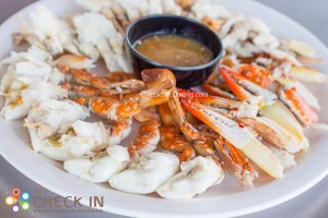 ปูม้านึ่ง เนื้อแน่น หวาน แกะมาพร้อมทานแบบง่ายๆ