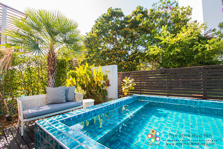 Zen Jacuzzi Pool Suite