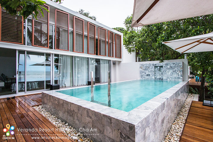 Beachfront Pool Villa