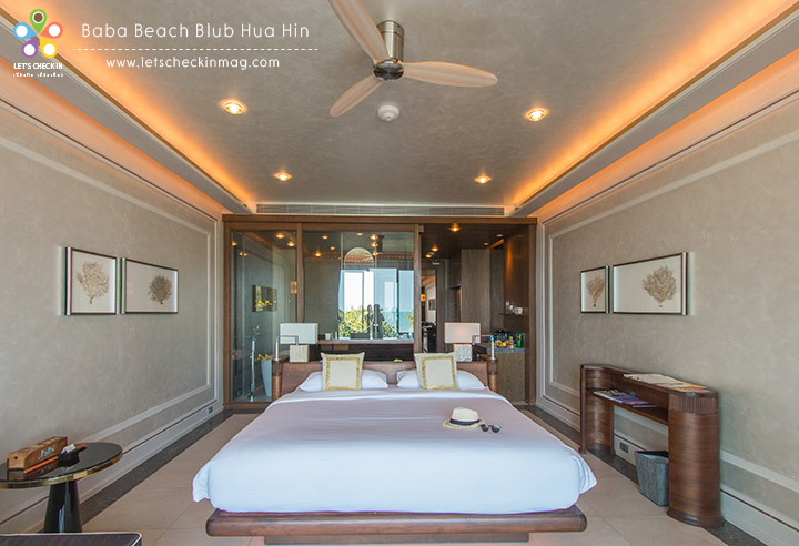 Beachfront Pool Suite