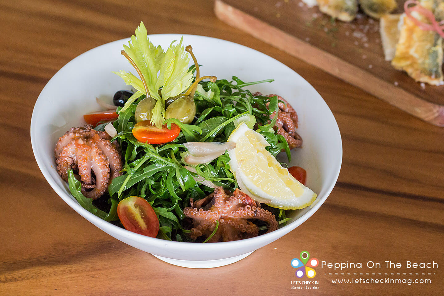 Octopus Salad สลัดหมึกสาย เป็นอีกจานขายดีจากวัตถุดิบท้องถิ่น