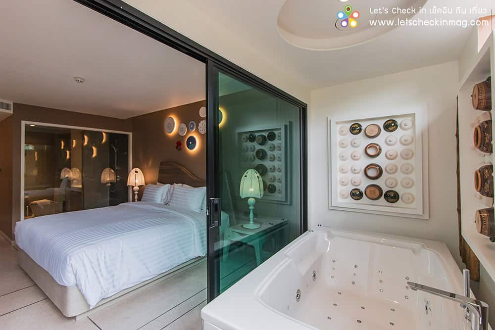 Deluxe with Jacuzzi โรงแรม ราชาบุระ