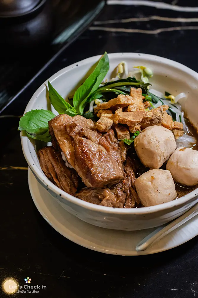 ก๋วยเตี๋ยวน้ำตกเนื้อวากิว หัวหิน